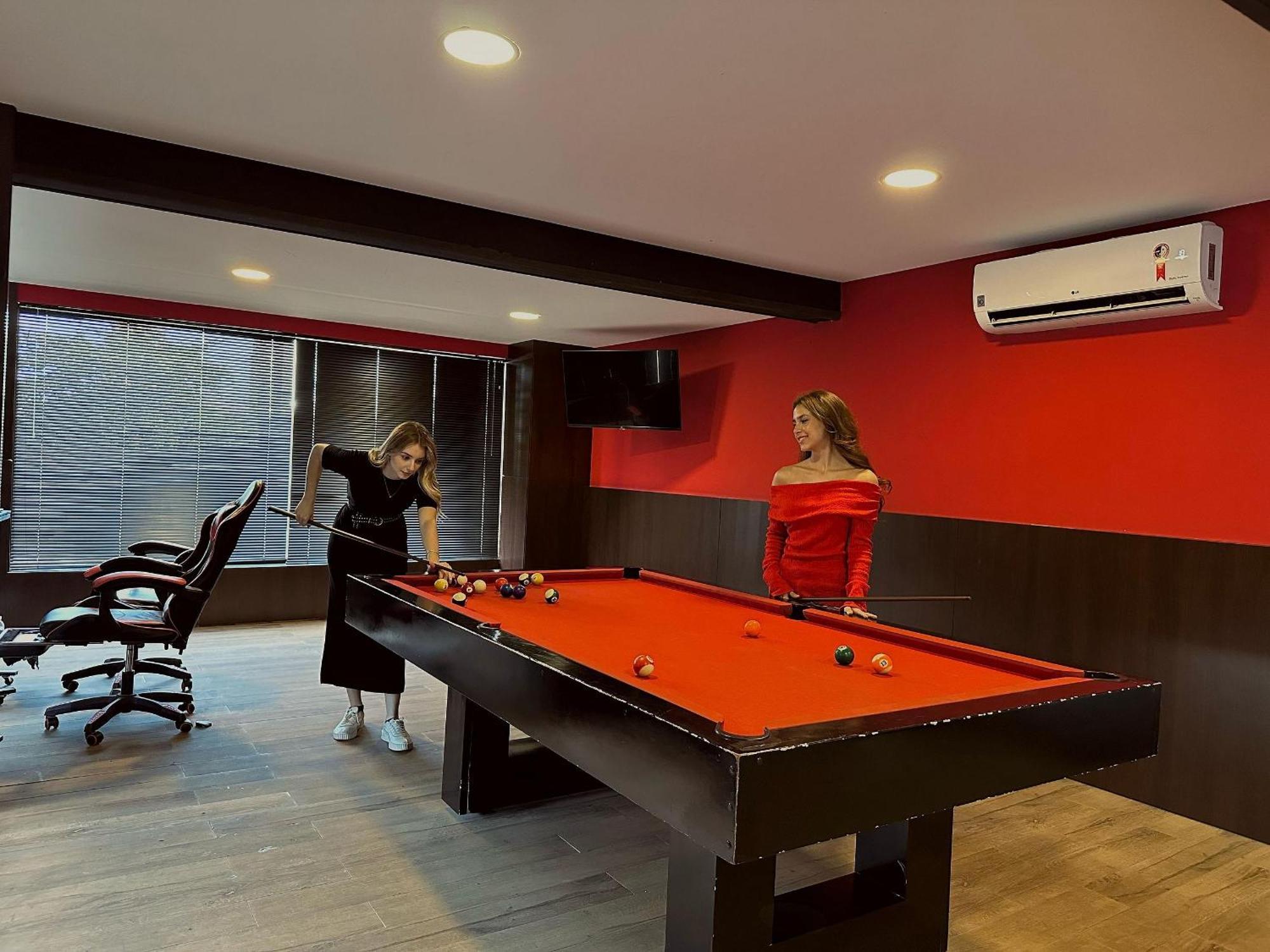 Apartdamani - Aptos Por Temporada No Centro Foz do Iguacu Bagian luar foto
